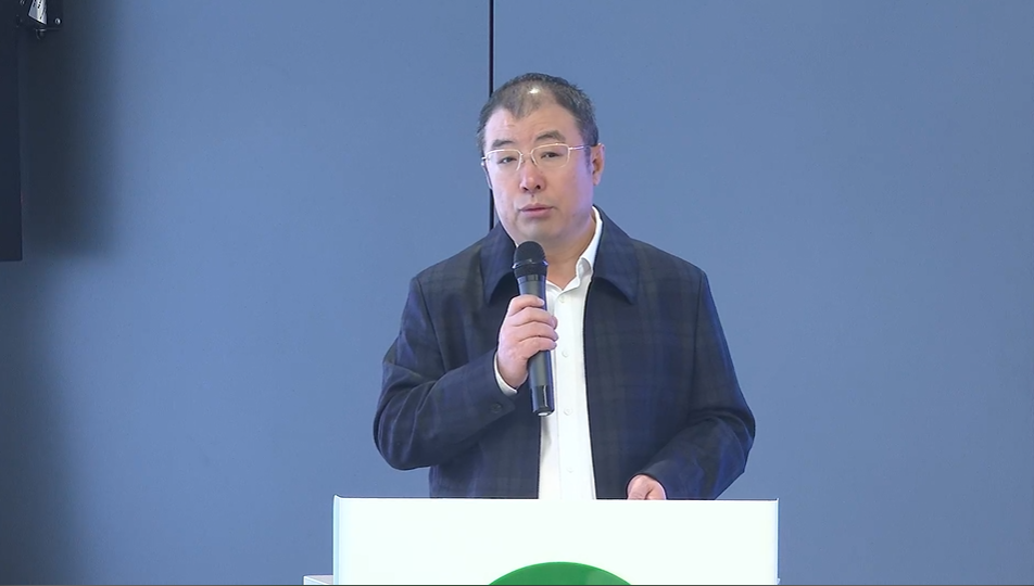 kaiyun体育网页版齐向东出席翠湖论坛：AI重塑网络安全攻防两方(图1)