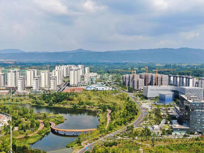 2024年全国GDP大数据分析报告出炉四川成都要警惕了kaiyun体育全站(图24)