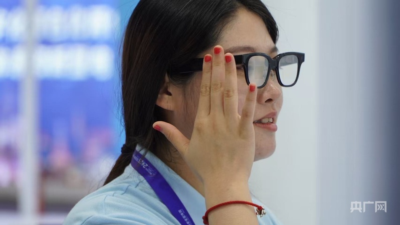 国家网络安全宣传周｜AI换脸“真假难辨”？新技术为支付安全上锁(图2)