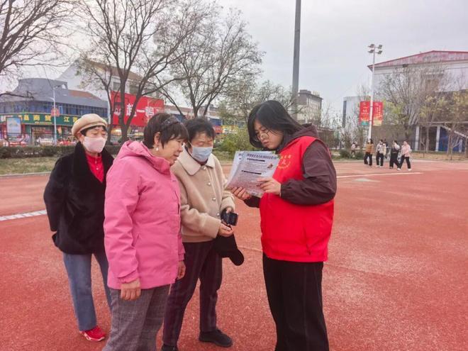 开云体育武强县委网信办开展网络安全及反诈宣传活动(图2)