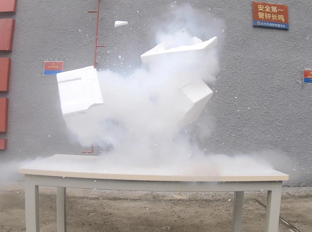 这个东西千万别放进冰箱会炸!(图3)